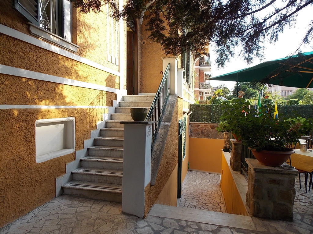 Bed & Breakfast Domus Citta Giardino Rom